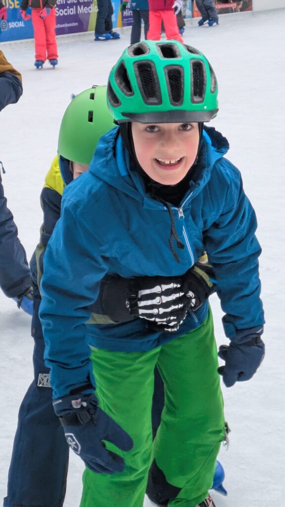 a2cac102-cae6-4df8-86d8-8be69066194d